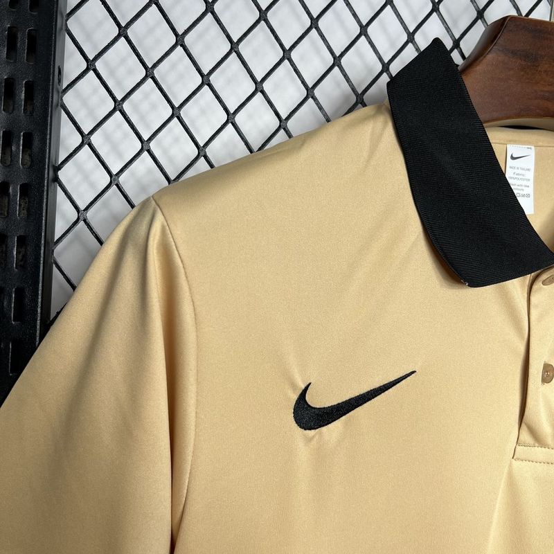 Camiseta Barcelona Polo 24/25 - Bege - vista trasera