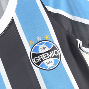 Camiseta Gremio Titular Feminina 24/25 - Preto e Azul - detalle de la manga