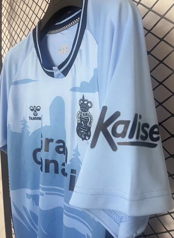 Camiseta Las Palmas 25∕26 Away - detalle de la manga