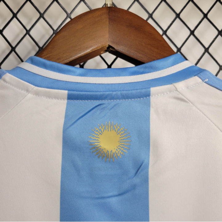 Kids Seleção Argentina l 2024∕25 Branco- Azul - detalle de la manga