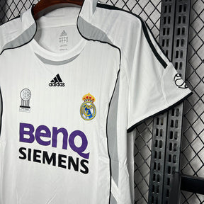 Camiseta Real Madrid l Retro 2006/07 - detalle de la manga