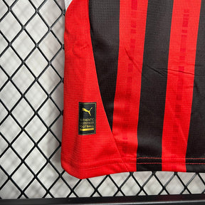 Kids Milan l 2024∕25 - detalle de la manga