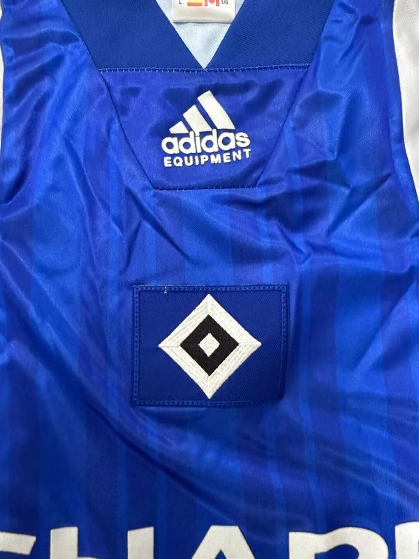 Camiseta Hamburg 92/93  - Away Retro - detalle del cuello