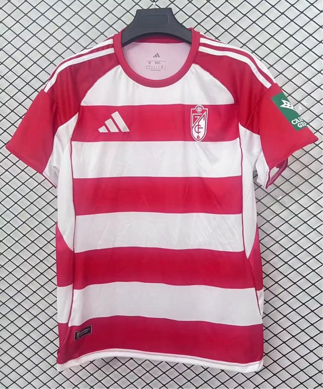 Camiseta Granada 25∕26 Home - detalle del cuello