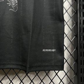 Camiseta 24/25  Real Madrid Edição Especial - Preto - vista trasera