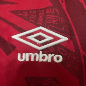Camiseta 23∕24 Fluminense Vermelho - detalle del cuello