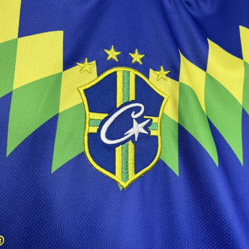 Camiseta Brasil Retro 1995 - vista trasera