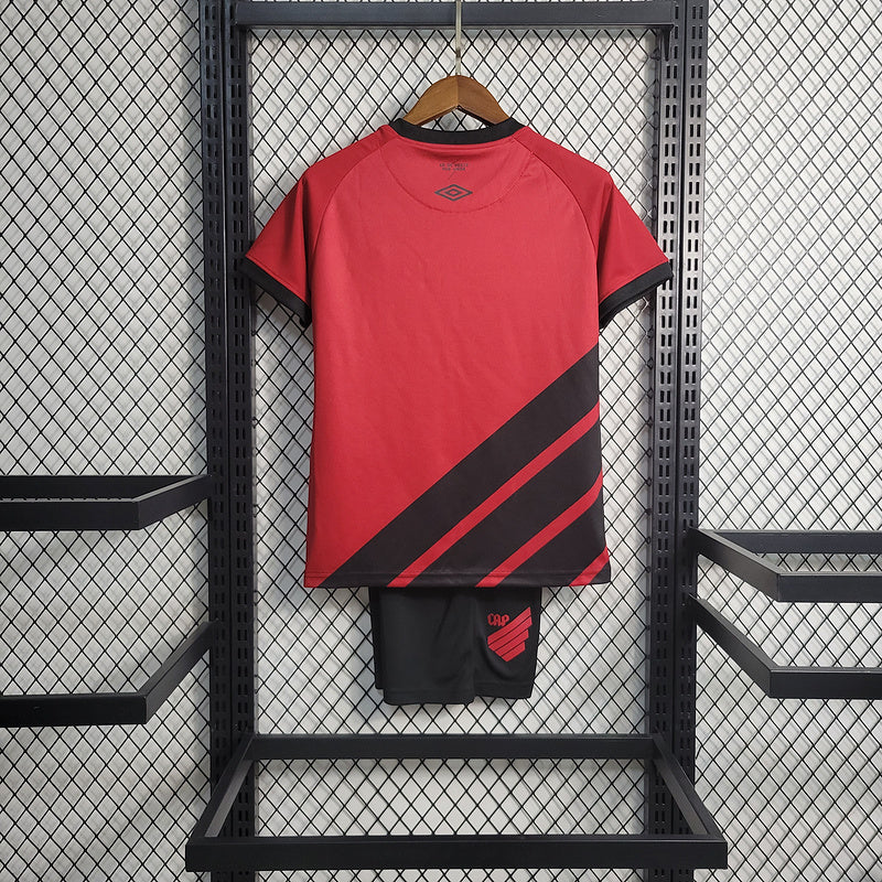 Kids Athletico Paranaense l 2023∕24 Preto-Vermelho - vista frontal