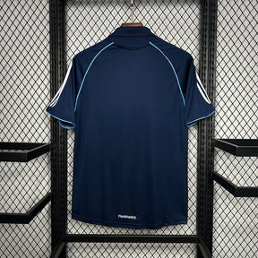 Camiseta Real Madrid ll Retro 2005/06 - detalle del cuello