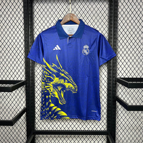 Camiseta 24/25  Real Madrid Edição Especial - Azul - detalle del cuello