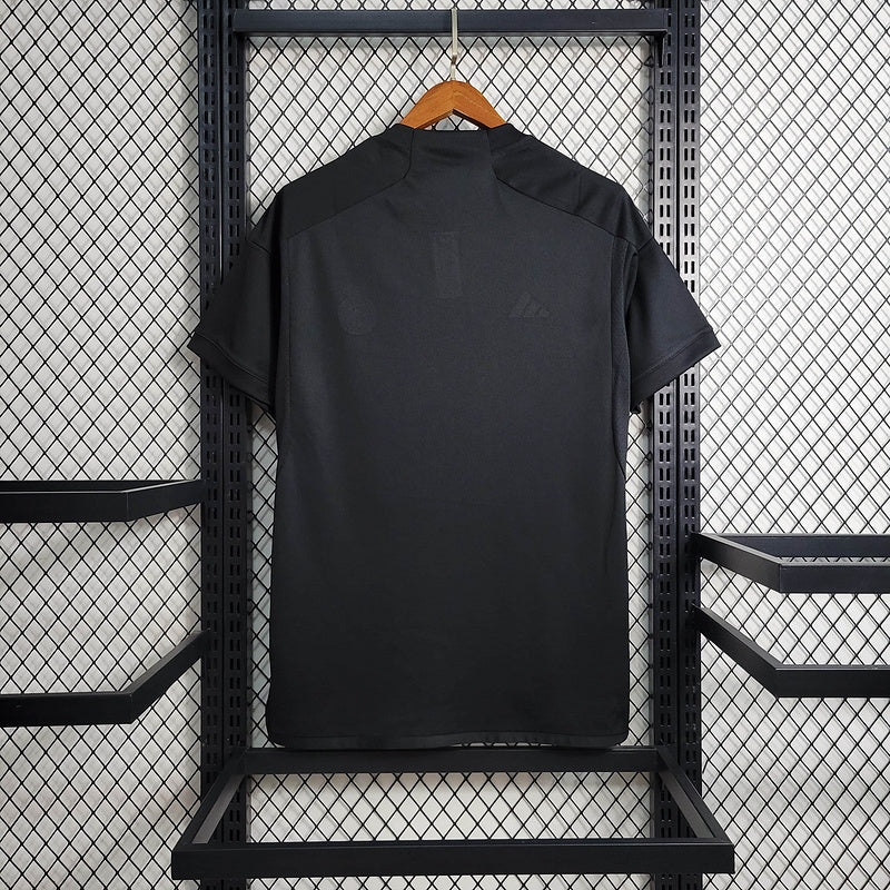Camiseta 23∕24 Real Madrid ll - Preto - detalle de la manga