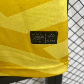 Camiseta Real Betis 25∕26 Goalkeeper - detalle del cuello