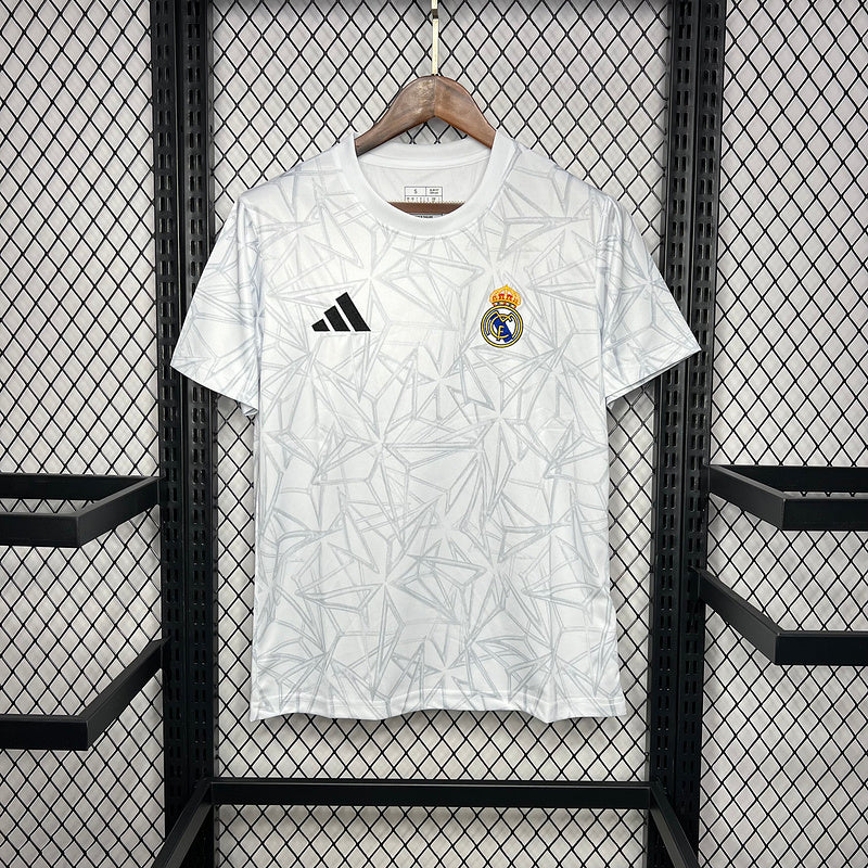 Camiseta 24/25  Real Madrid Training- Branco - detalle del cuello