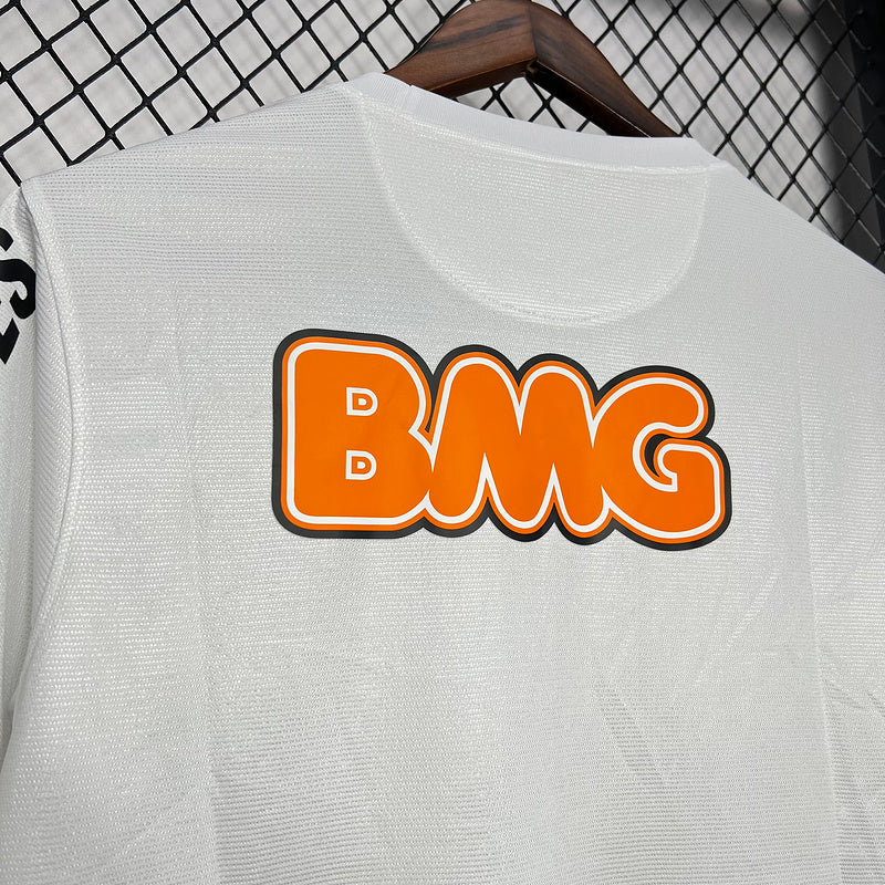 Camiseta do Santos Retro l - 2011/2012 - Branco - vista frontal
