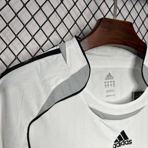 Camiseta Real Madrid l Retro 2006/07 - vista frontal