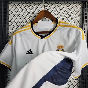 Camiseta 23∕24 Real Madrid l - tejido y acabado