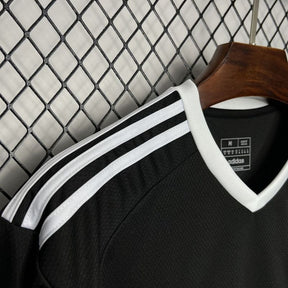 Camiseta Real Madrid 24/25 - Preto - detalle del cuello