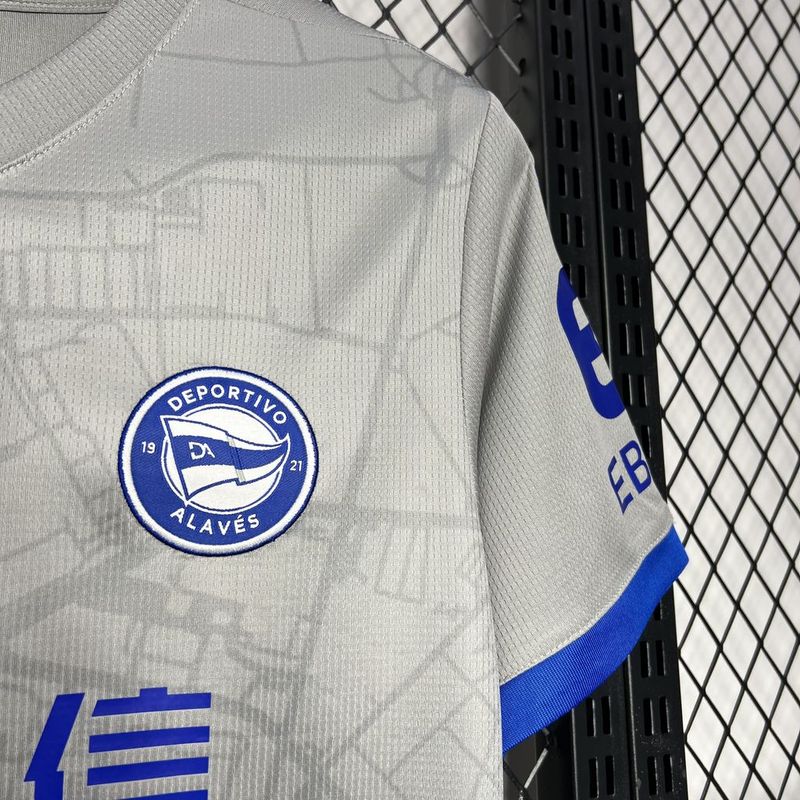 Camiseta do Deportivo Alavés ll 24/25 Branco - detalle de la manga