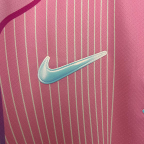 Camiseta Barcelona Special Edition 25/26 - Rosa - detalle del cuello