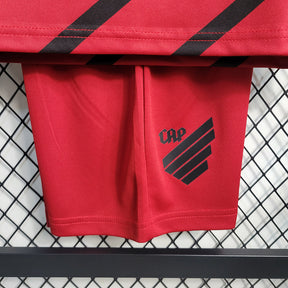 Kids Athletico Paranaense ll 2023∕24 Preto-Vermelho - detalle del cuello