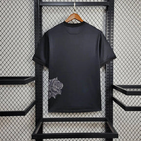 Camiseta Edição Especial Y-3 Real Madrid 24/25 - Preto - detalle del cuello