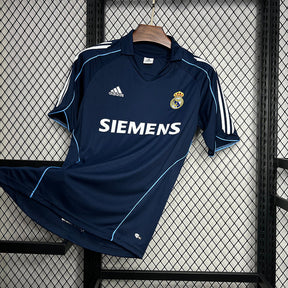 Camiseta Real Madrid ll Retro 2005/06 - foto principal