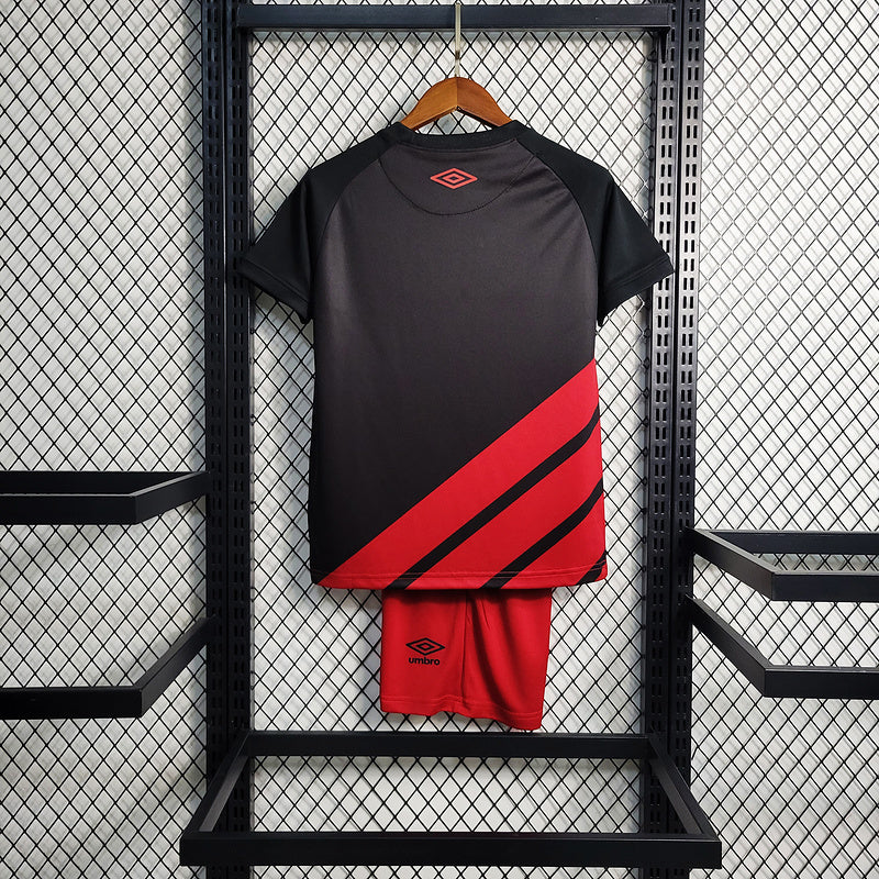 Kids Athletico Paranaense ll 2023∕24 Preto-Vermelho - detalle de la manga