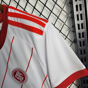 Camiseta 23∕24 Internacional ll - Femenino - tejido y acabado