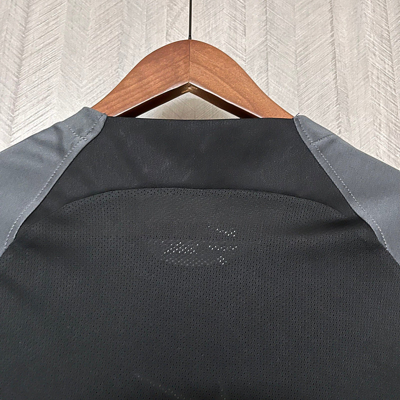 Camiseta 24∕25 Corinthians Preto - detalle del cuello