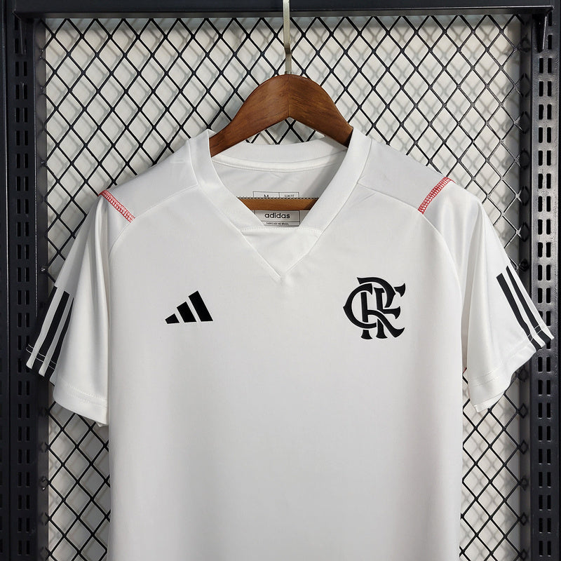 Camiseta 23∕24 Flamengo Treino - Femenino - Branco - vista trasera