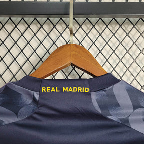 Camiseta 23∕24 Real Madrid ll - detalle del cuello