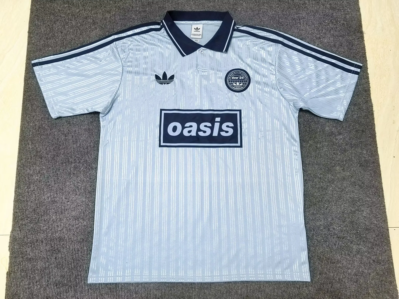 Camiseta Adidas x Oasis - vista frontal