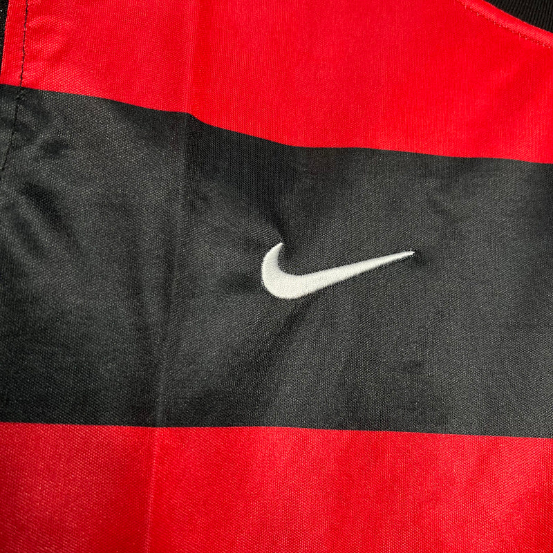 Camiseta Flamengo l Retro 2000/01 - vista frontal