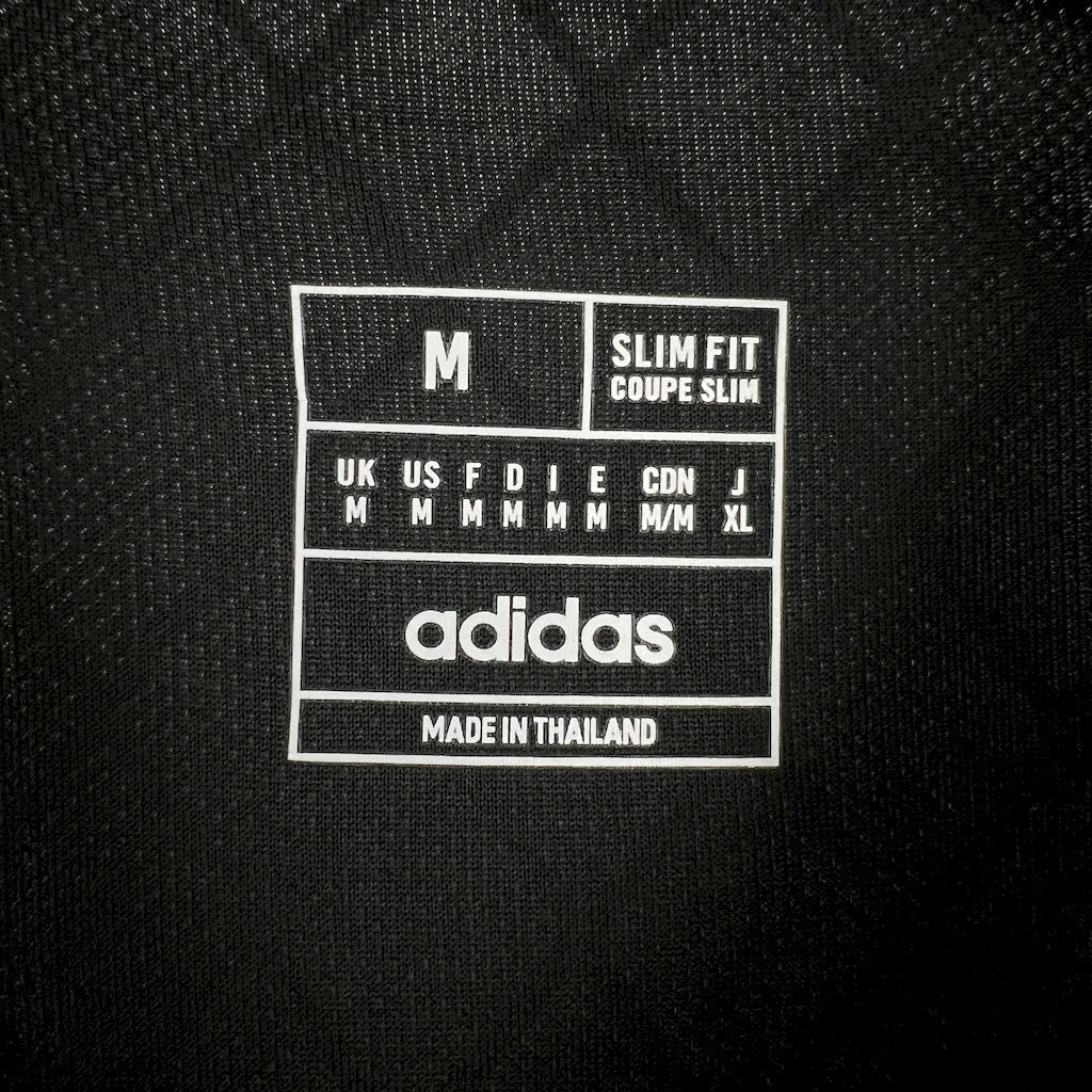 Real Madrid 24∕25 Black Special Edition - foto principal