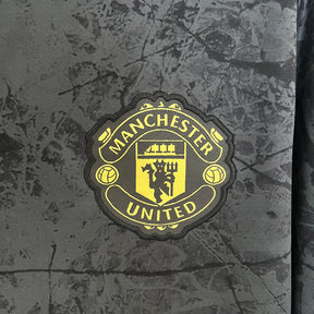 Camiseta 24∕25 Manchester United Special Edition - detalle de la manga