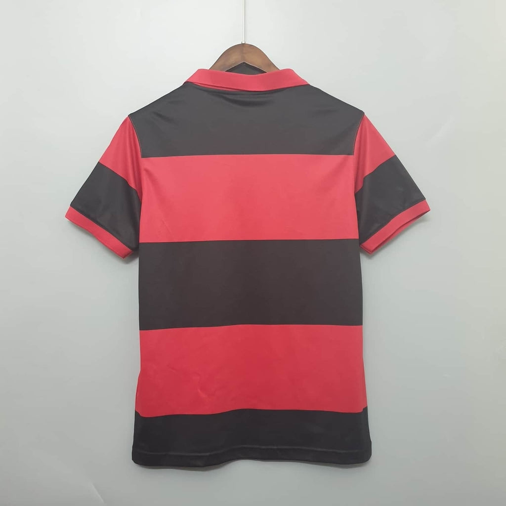 Camiseta Flamengo Retrô 1982 Vermelha e Preta - Adidas - vista frontal
