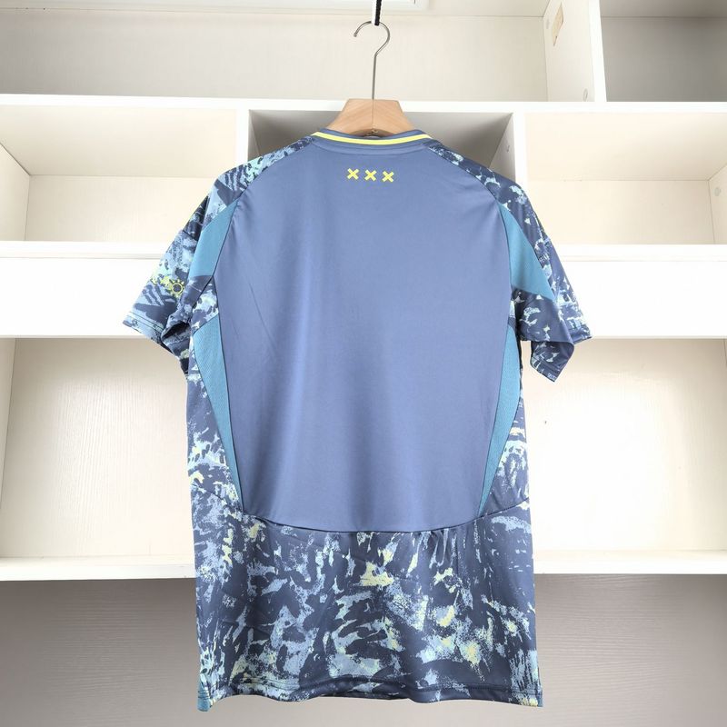 Ajax Amsterdam 24-25 Away - vista frontal