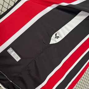 Camiseta 24∕25 Holy Cross Home - vista frontal