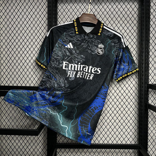 Real Madrid 2024∕25 Black Dragon - foto principal