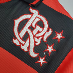 Camiseta Flamengo Retrô 1999 - detalle de la manga