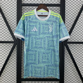 25∕26 Juventus away - foto principal