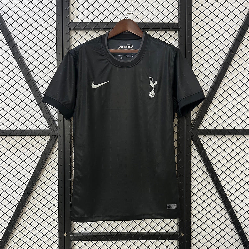 25∕26 Tottenham away - foto principal