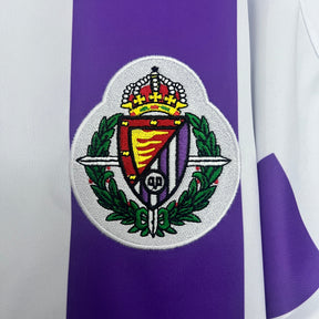 Camiseta Valladolid Retrô 95/96 Home - detalle del cuello