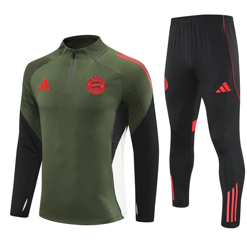 Training Suit Bayern De Munique 25/26 - Winter - foto principal