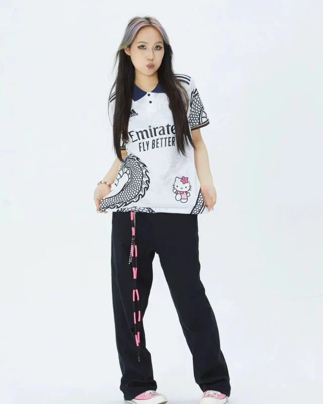 Camiseta Real Madrid Hello Kitty 24/25 s/n° Torcedor Adidas Masculina - Preta - vista frontal