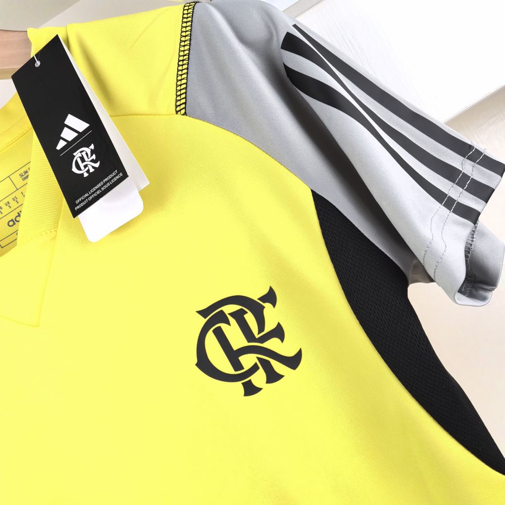 Camiseta 24∕25 Flamengo Treino Femenino - Amarelo - tejido y acabado