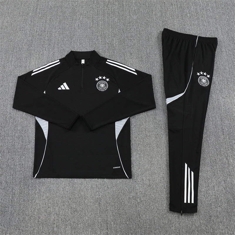 Training Suit Germany 25/26 Black  - Winter - vista trasera