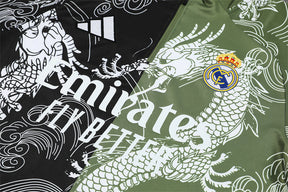 Training Suit Real Madrid 25/26 - Winter - detalle de la manga