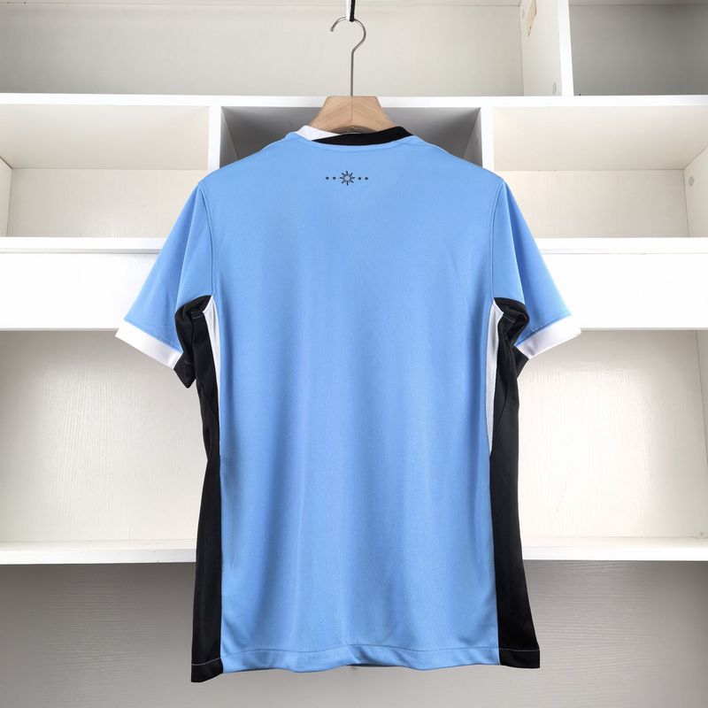Uruguay 24/25 Home Kit - vista frontal