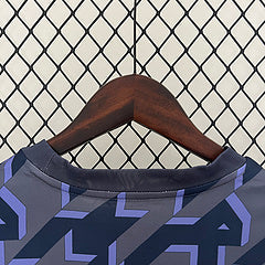 Camiseta Real Madrid 24/25 Treino - detalle del cuello